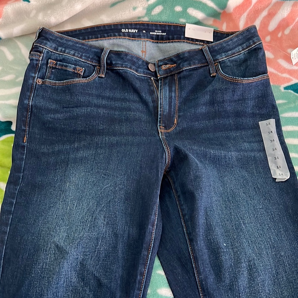 Old Navy: 14 mid rise; kicker bootcut
